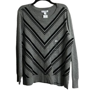 Liz Claiborne Women’s Smoke Heather Grey Chevron Sweater